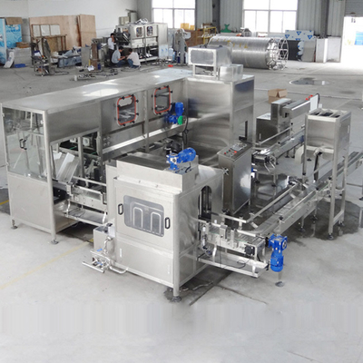 comprare Imbottigliatrice automatica su misura dell'acqua da 5 galloni 300BPH online manufacture