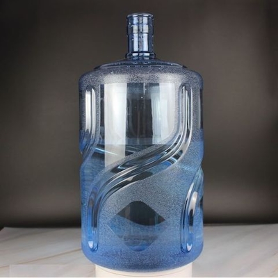 comprare Materiale da imballaggio di plastica libero di BPA, bottiglia di acqua del policarbonato da 5 galloni 18,9 litri online manufacture