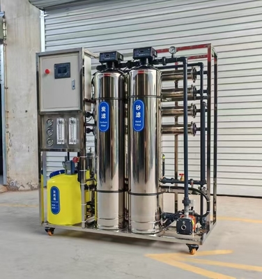 comprare 380V50HZ tensione elettrica acqua salata RO impianto per la fonte di alimentazione in ambienti industriali online manufacture
