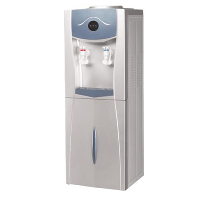 R134a/R600a Compressore raffreddamento dell'acqua raffreddatore dell'acqua Dispensatore di acqua Tipo europeo Wire Plug Compact Carton Packaging